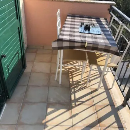 Borzic Apartamento Omiš